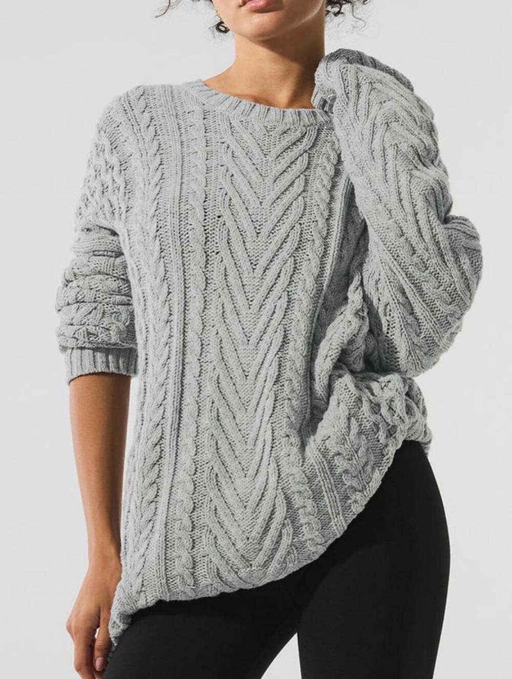 Alo Yoga Cable Knit Crew Neck Sweater in Athletic Heather Gray sz SMALL